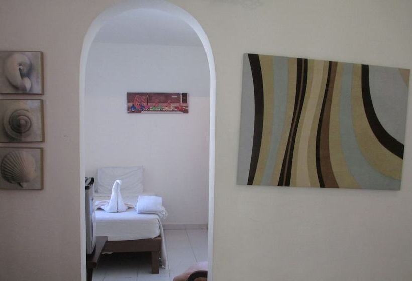 בית מלון כפרי Hostal Del Mar