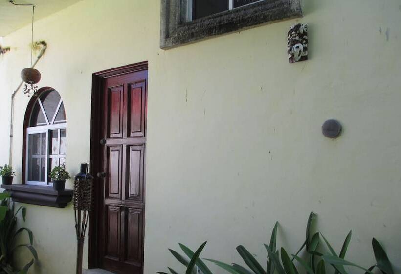 בית מלון כפרי Hostal Del Mar