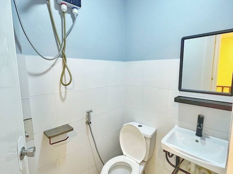 هتل Zuric Pension House