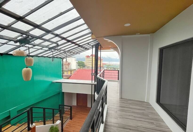 هتل Zuric Pension House