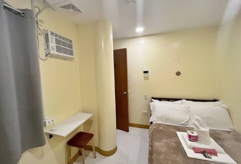 هتل Zuric Pension House