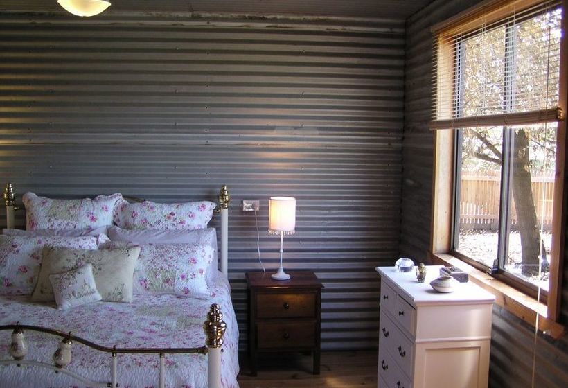 Karingal Homestead B&b