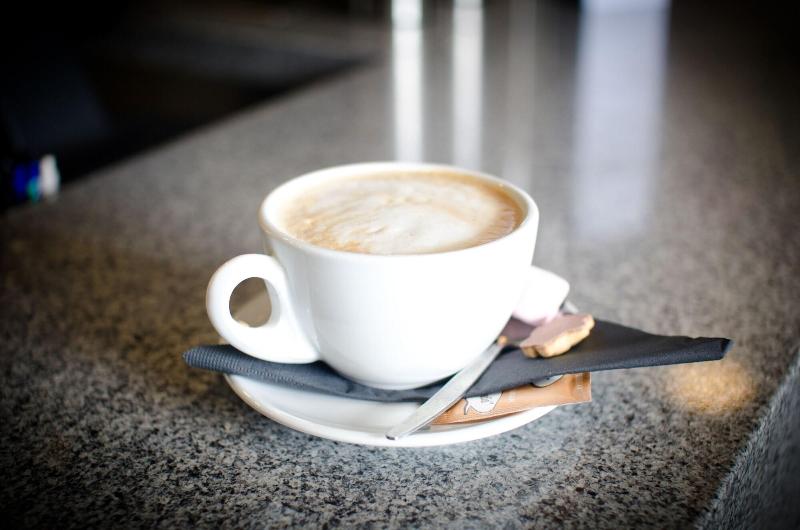 汽车旅馆  Racecourse Hotel And Motor Lodge