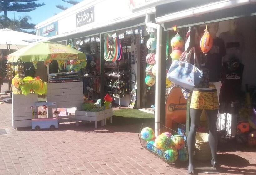 펜션 Albatross Guesthouse