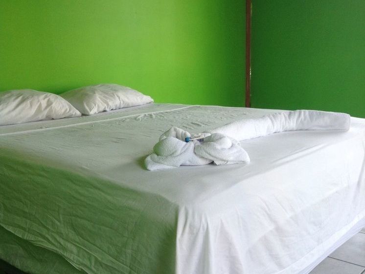 بنسيون Amelia Guest House