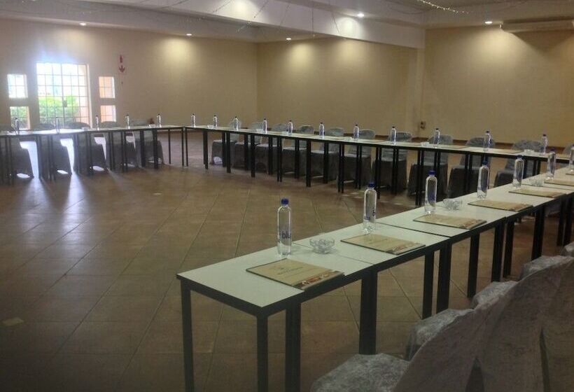 Пансион Batter Boys Guest House