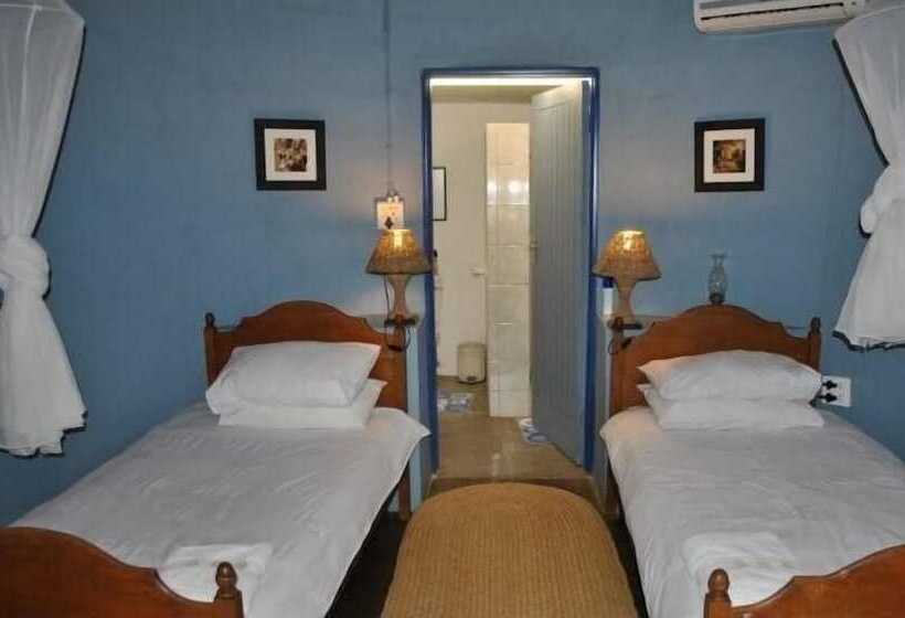 פנסיון Blue Cottages