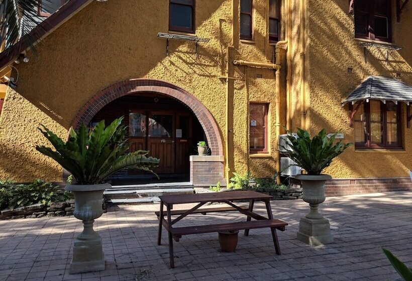 پانسیون Burwood Bed And Breakfast