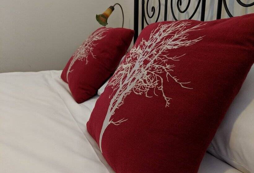 پانسیون Burwood Bed And Breakfast