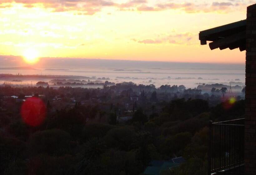 ペンション Franklin View Guesthouse