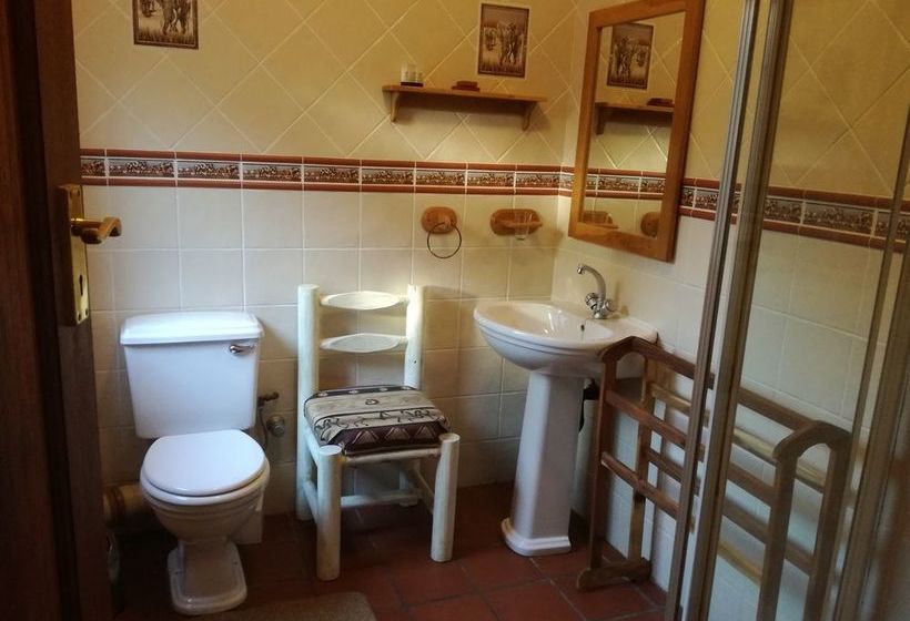 펜션 Heriot Manor Guest House