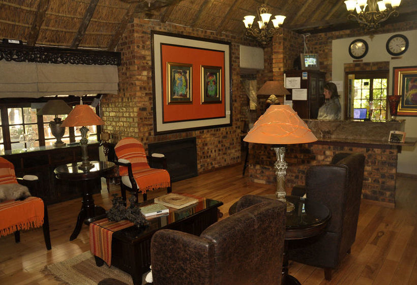 פנסיון Ikwekwezi Guest Lodge