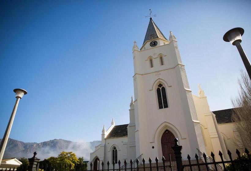 بنسيون In Abundance Guest House