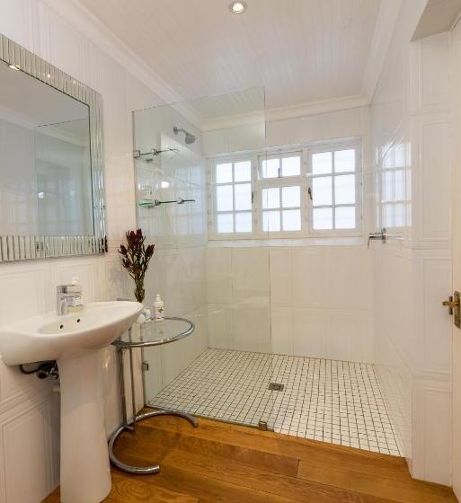 بنسيون In Abundance Guest House