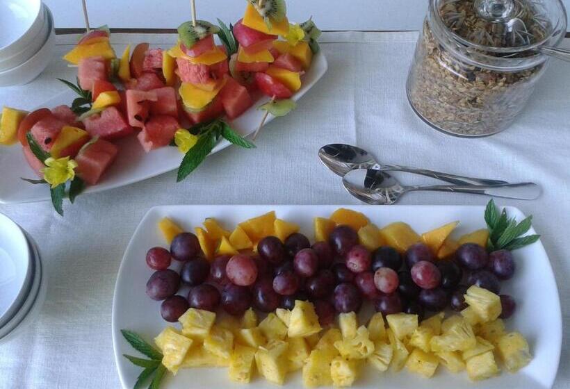 بنسيون In Abundance Guest House