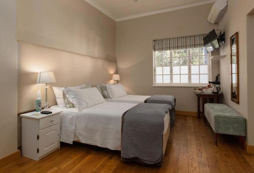 بنسيون In Abundance Guest House