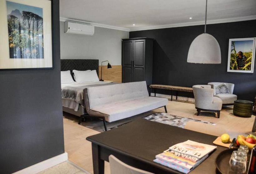 بنسيون In Abundance Guest House