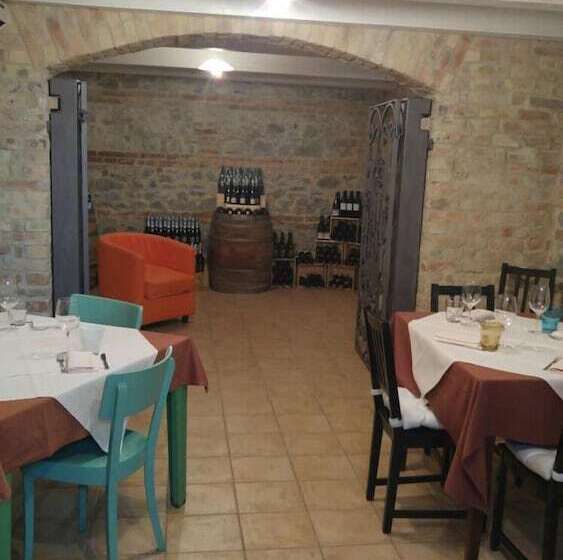 پانسیون L Antica Caserma