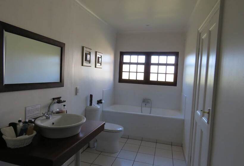 פנסיון Langeberg Guest Lodge