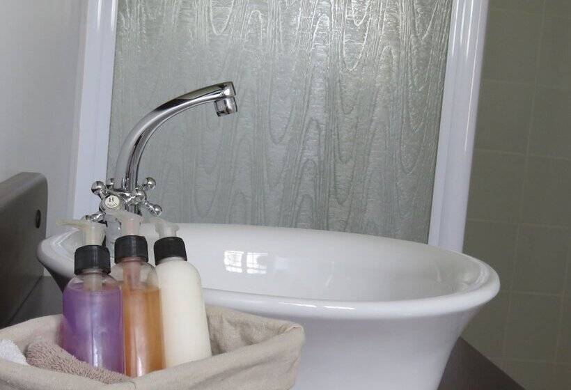 פנסיון Langeberg Guest Lodge