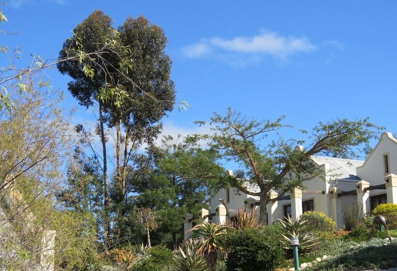 פנסיון Langeberg Guest Lodge