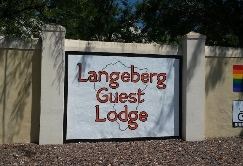 פנסיון Langeberg Guest Lodge