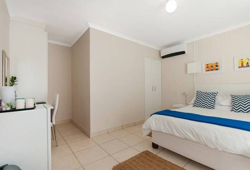 膳宿费 Millard Crescent Guest House