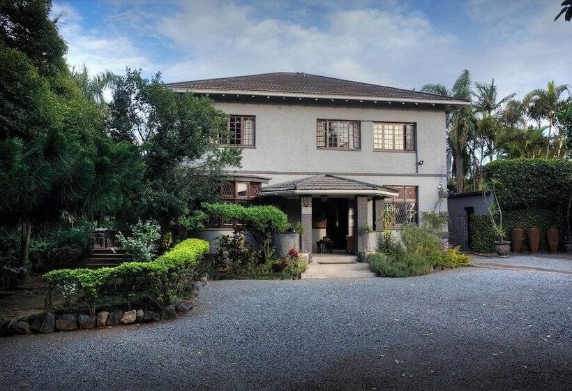 膳宿费 Palm Tree Manor