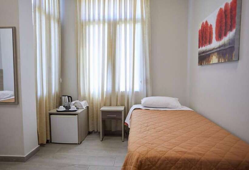 پانسیون Pelineon Rooms