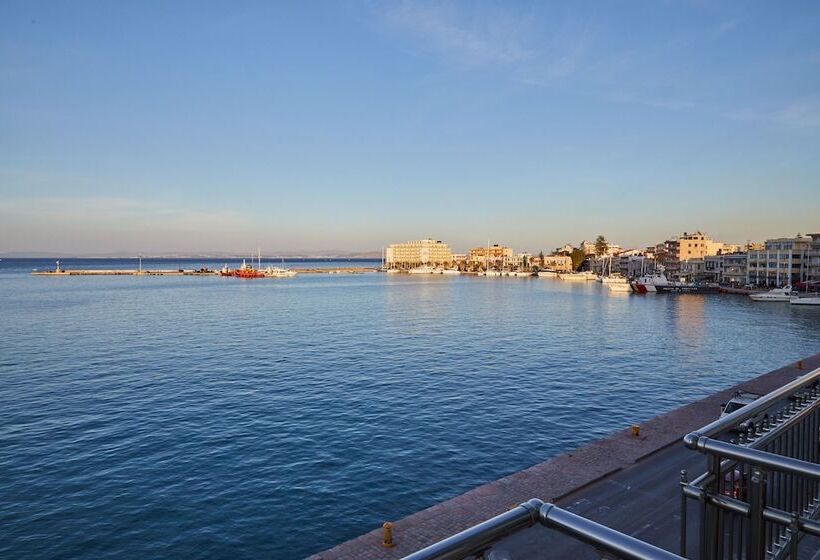 پانسیون Pelineon Rooms