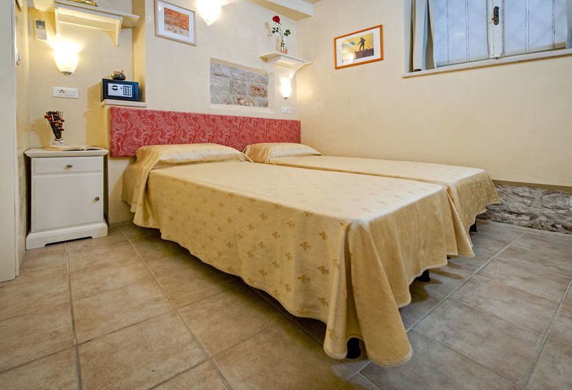 Пансион Guest House Sotto I Volti Centro Storico