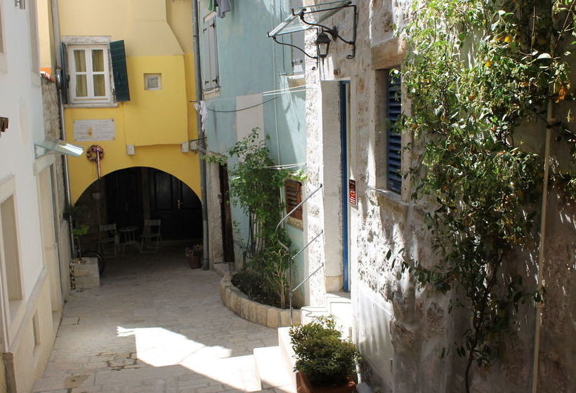 Пансион Guest House Sotto I Volti Centro Storico