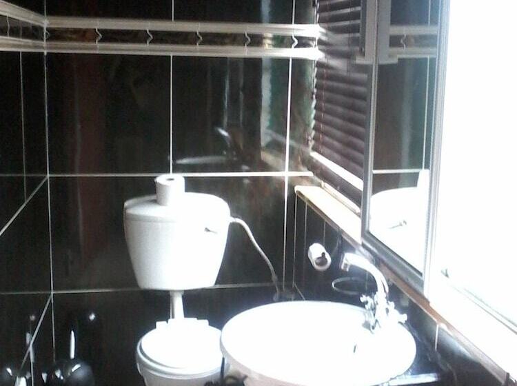 Пансион The Anglers Rod