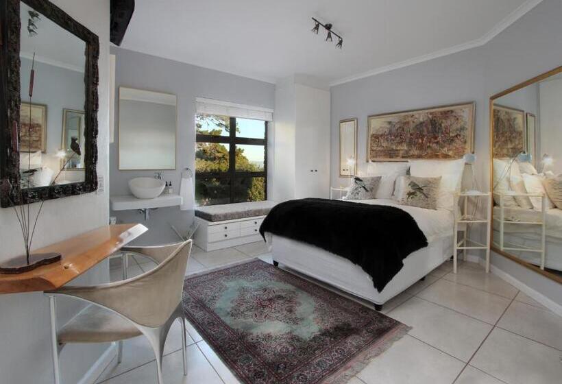 بنسيون The Nantucket