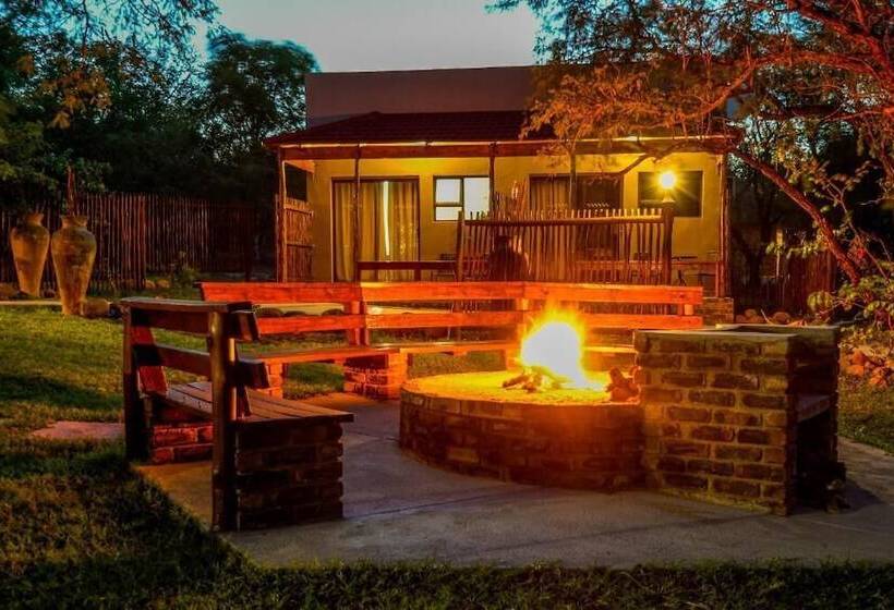 膳宿费 Turaco Lodge   No Loadshedding