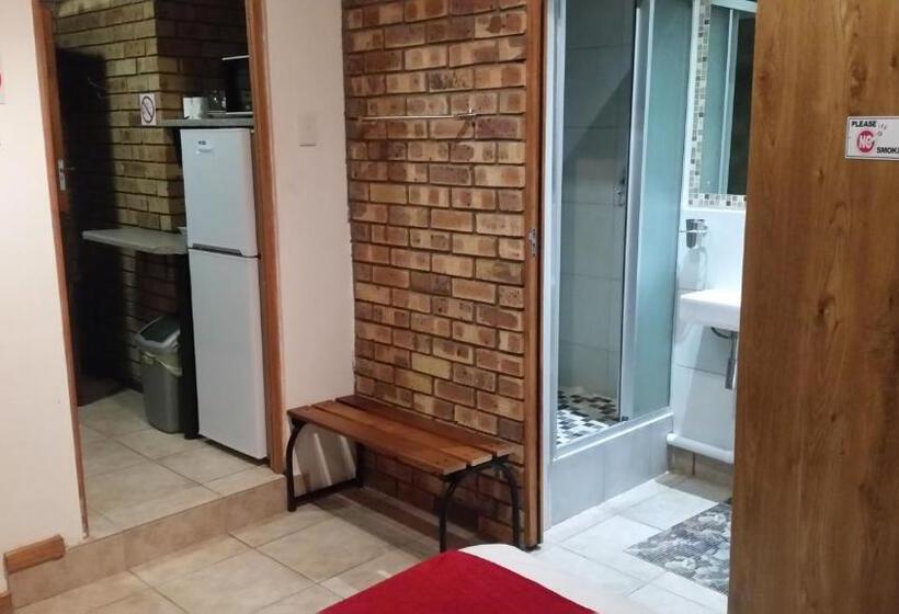 펜션 Windmill Guest House Bloemfontein