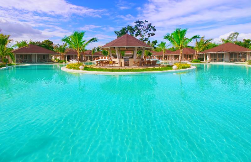 استراحتگاه Bohol Shores