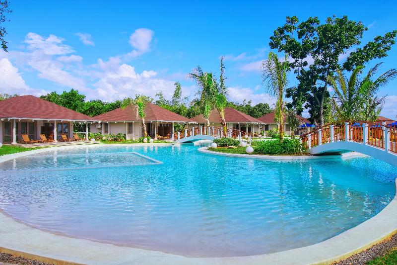 استراحتگاه Bohol Shores