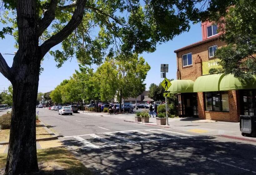 Sens Hotel & Vanne Bistro Berkeley