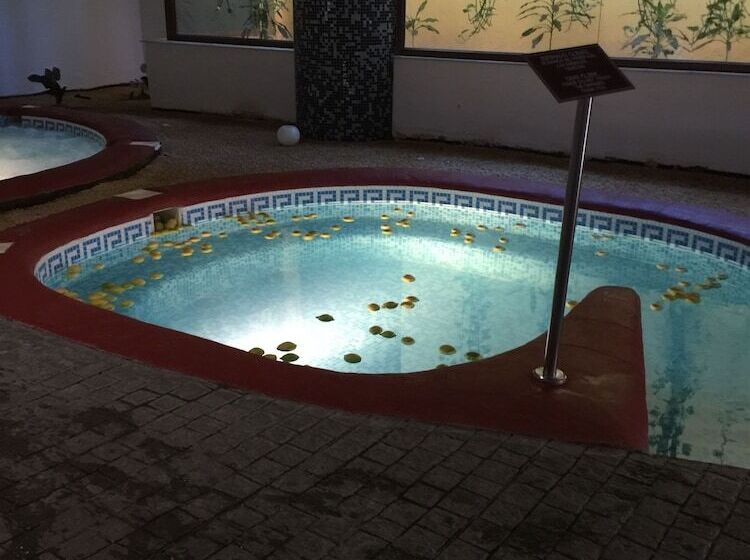 Skol Apartments Marbella