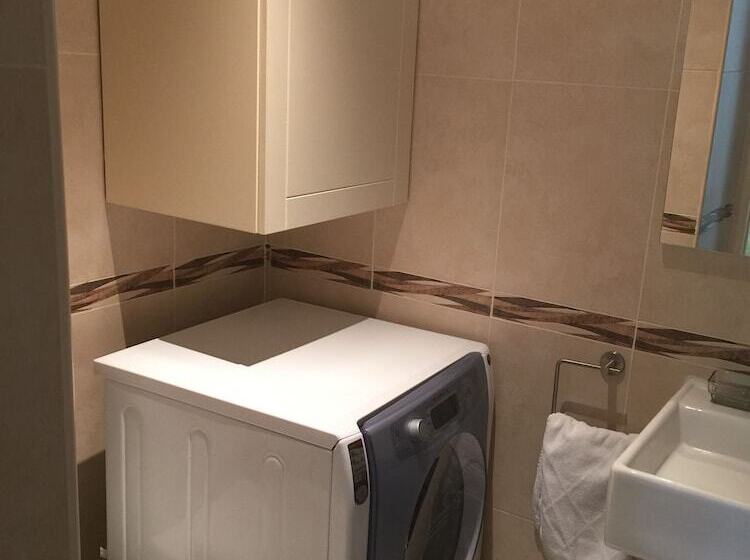 Skol Apartments Marbella