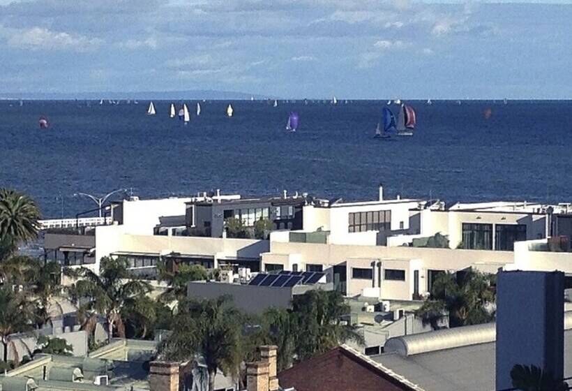 Staycentral   Spacious Seaviews Port Melbourne