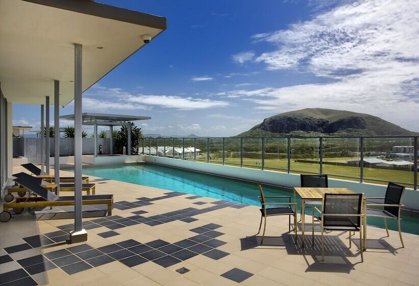 White Shells Luxury Apartments