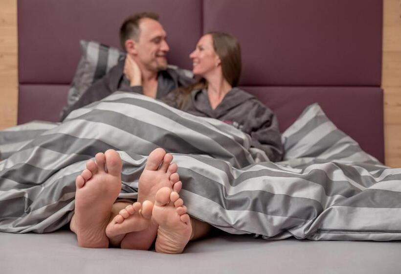 4 Sterne Superior Mühle Resort 1900   Adults Only