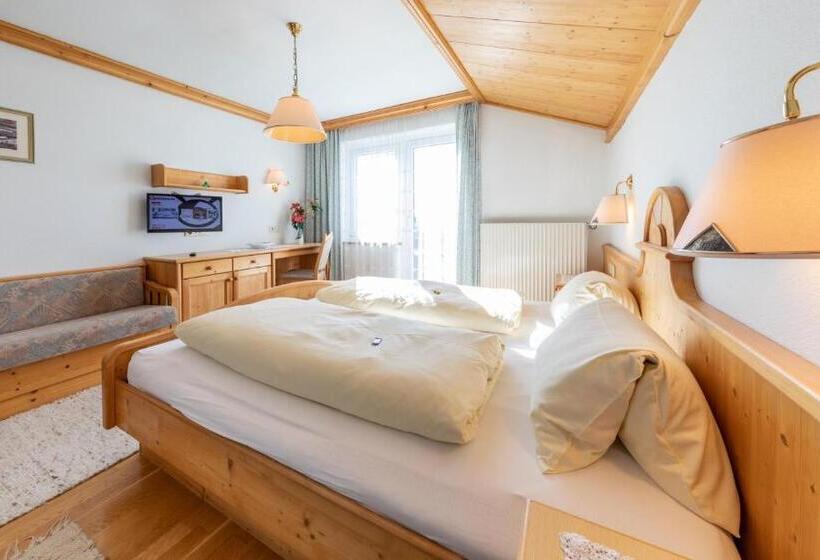 住宿加早餐  Alpenhof