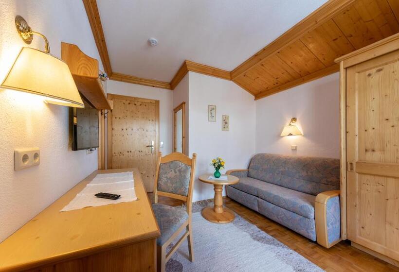 住宿加早餐  Alpenhof