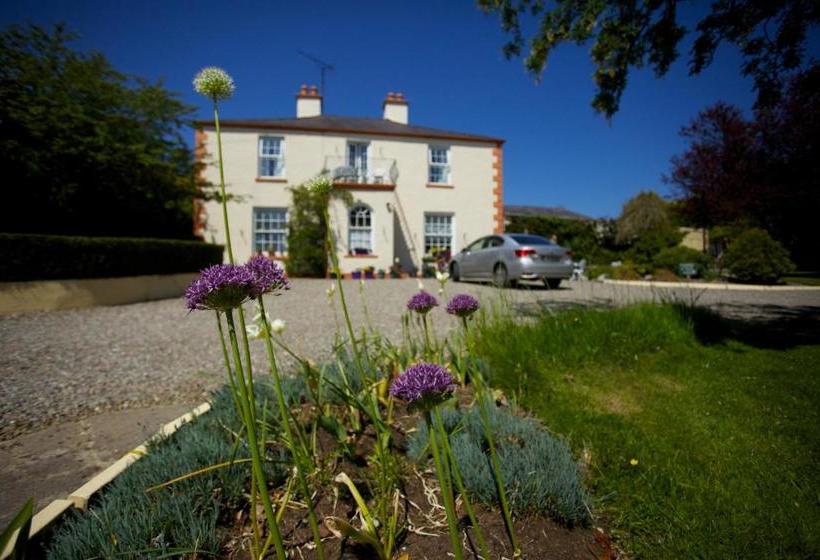 Westbrook House B & B