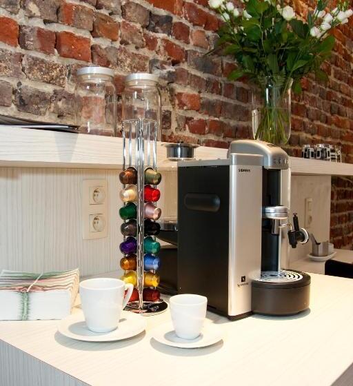 ベッドアンドブレックファースト @cocoon