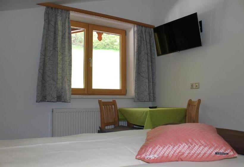 مبيت وإفطار Ferienhotel Samerhof