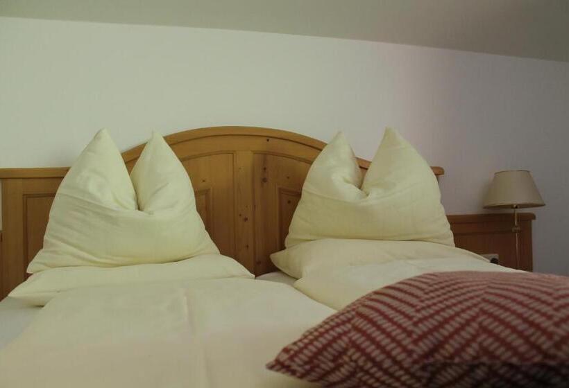 مبيت وإفطار Ferienhotel Samerhof